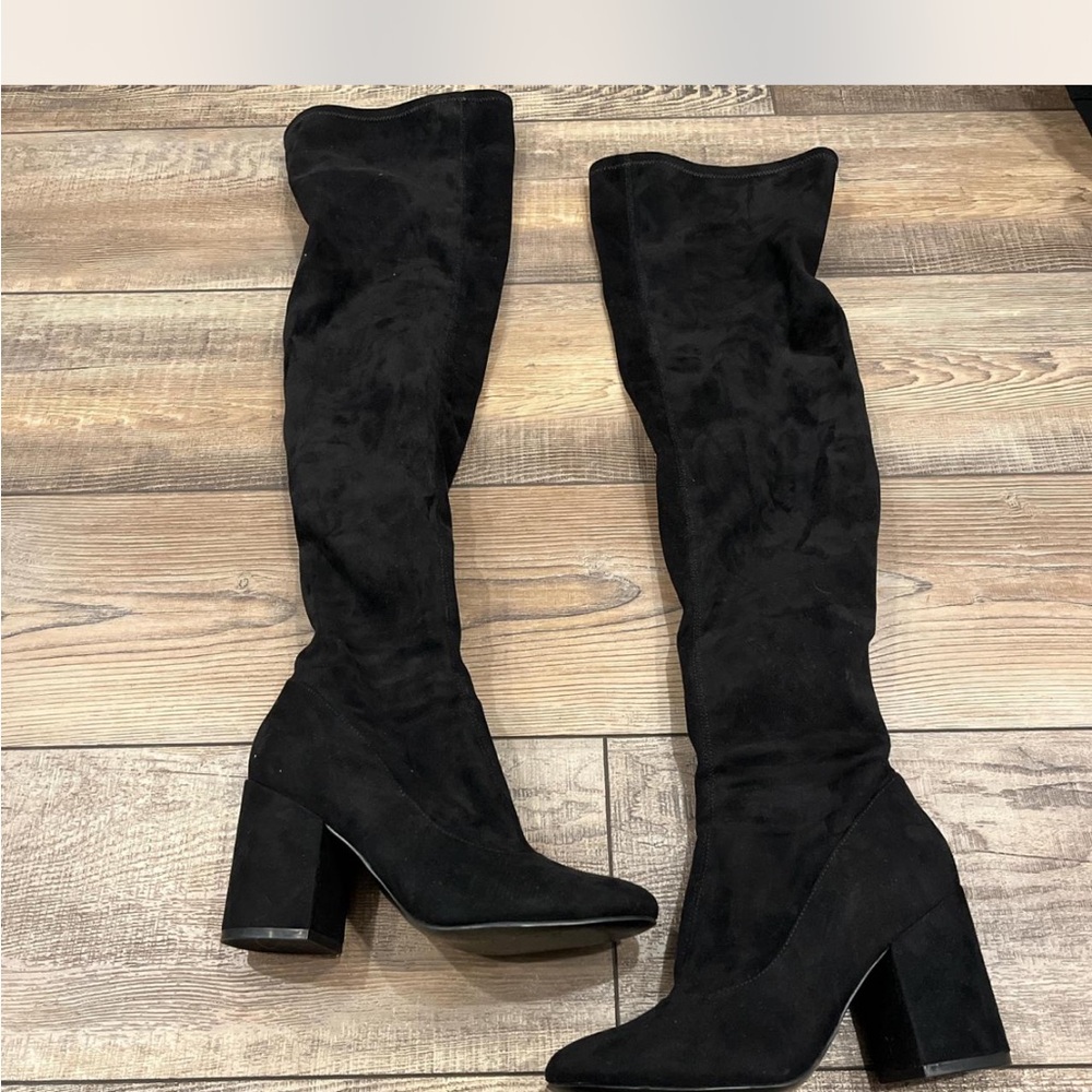 NIB Marc Fisher Black Suede Knee-High Boots